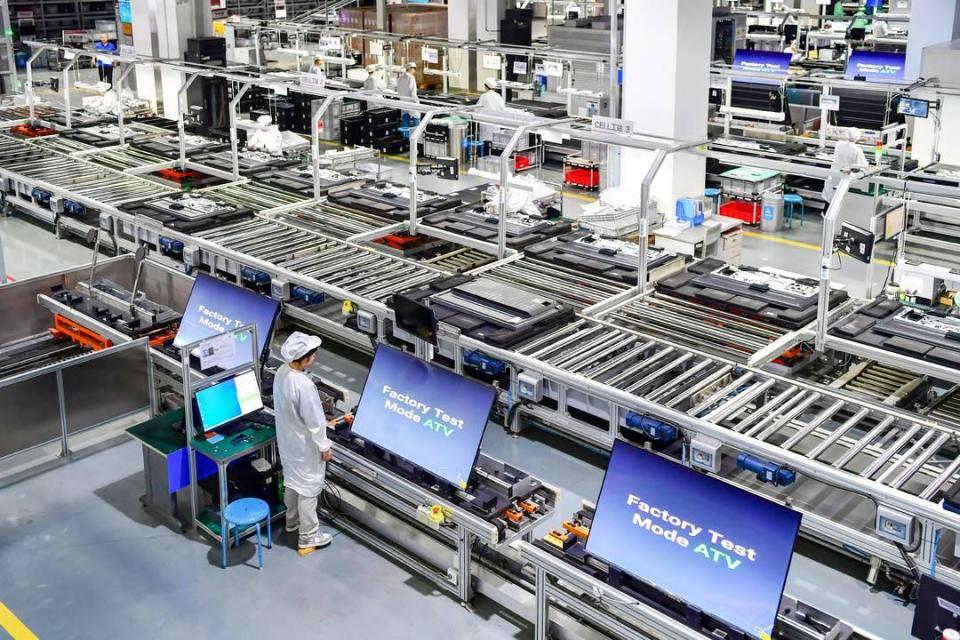 全国人大代表、长虹控股集团董事长柳江:建议加快可信数据空间应用落地 | 代表委员在这里